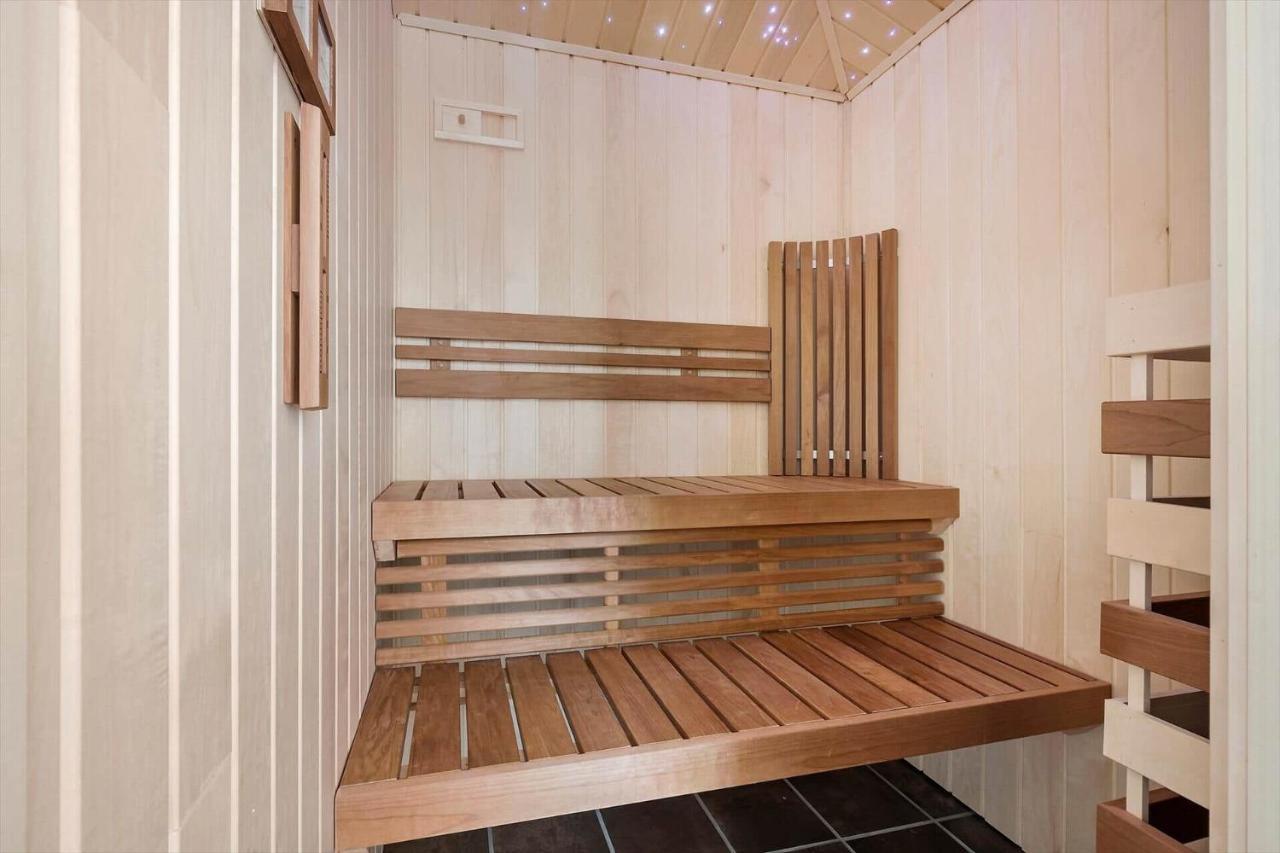 Wellness Oase Med Sauna, Fodbad Og Hojhastighed Internet I Naturens Fred Og Ro Nibe Luaran gambar